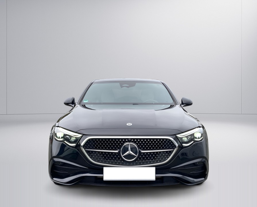 Mercedes-Benz E 200 AMG - foto 8