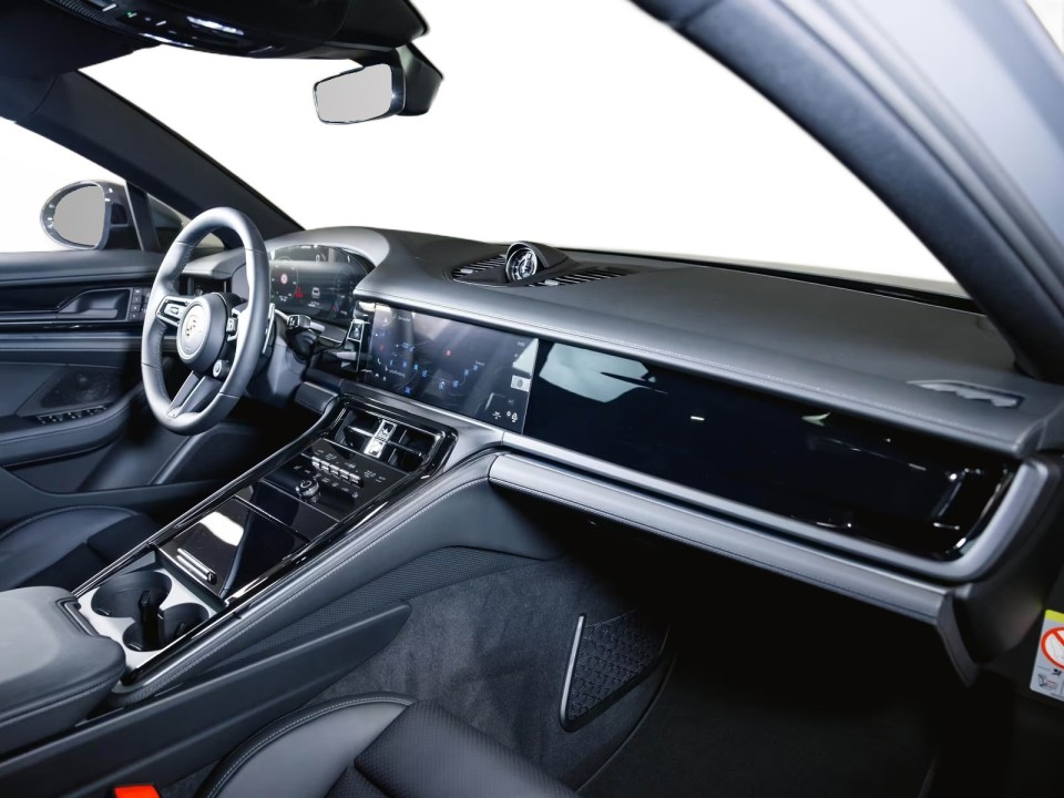 Porsche Panamera Sport - foto 8