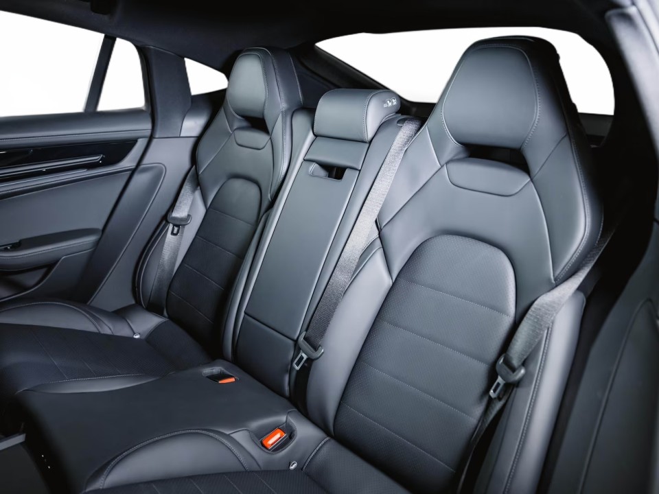 Porsche Panamera Sport - foto 24