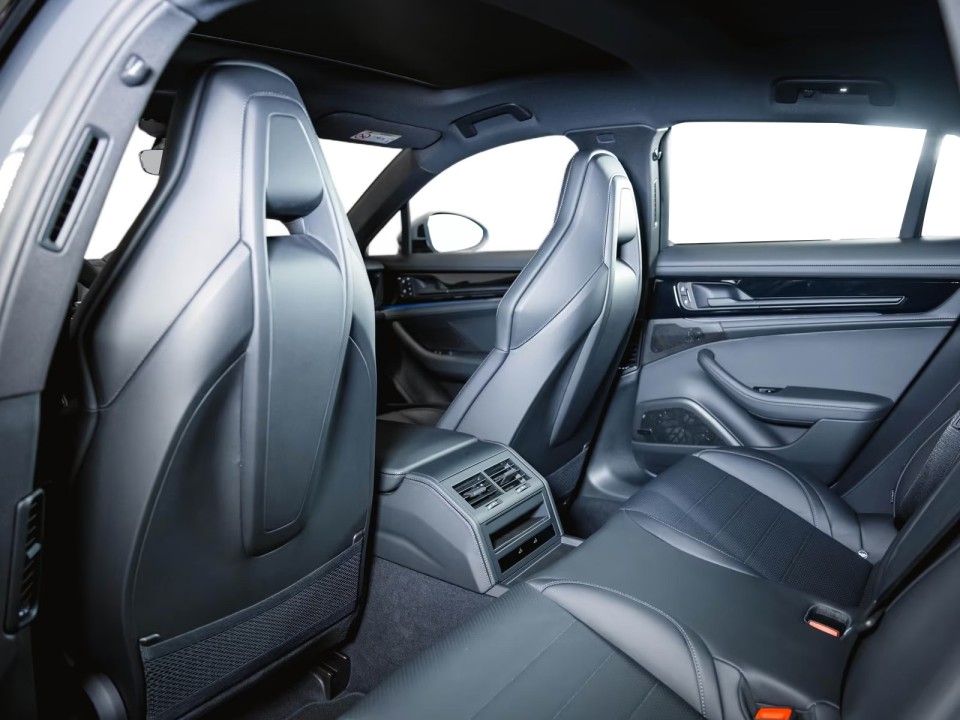 Porsche Panamera Sport - foto 25