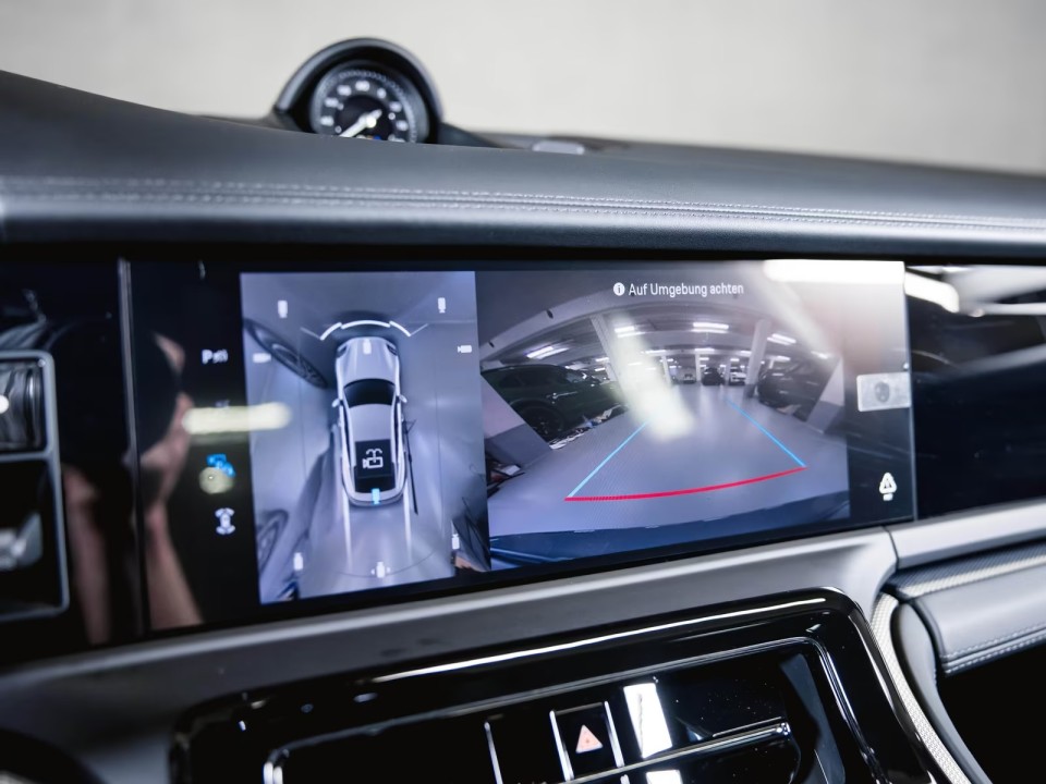 Porsche Panamera Sport - foto 18