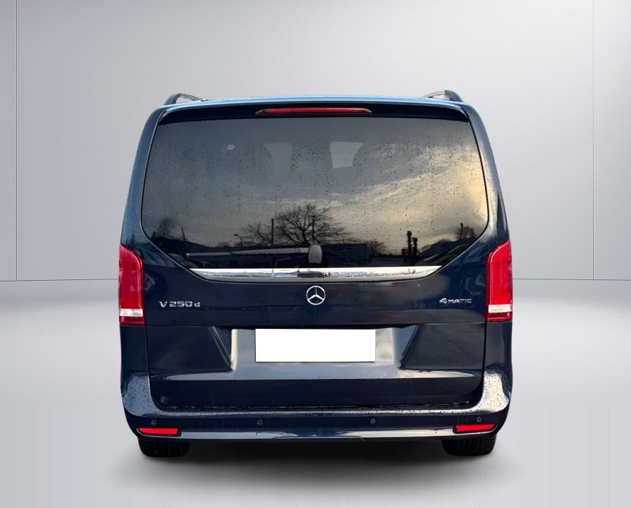 Mercedes-Benz V 250d 4MATIC (3)