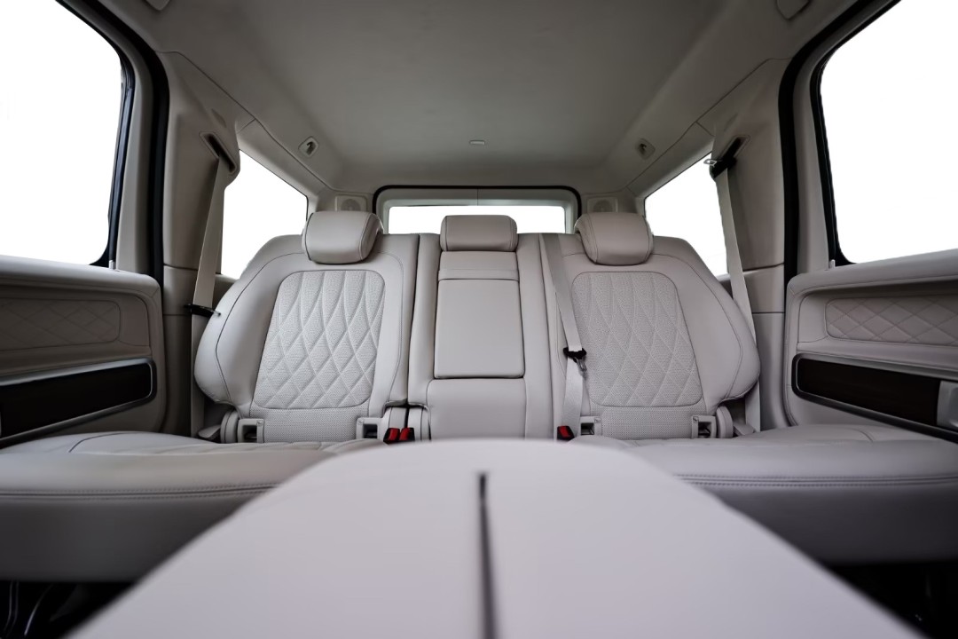 Mercedes-Benz G 63 AMG - foto 28