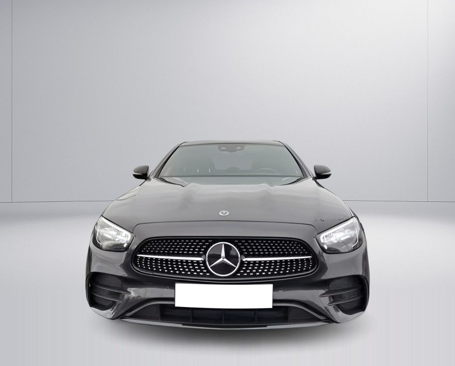 Mercedes-Benz E 300d 4MATIC AMG - foto 8