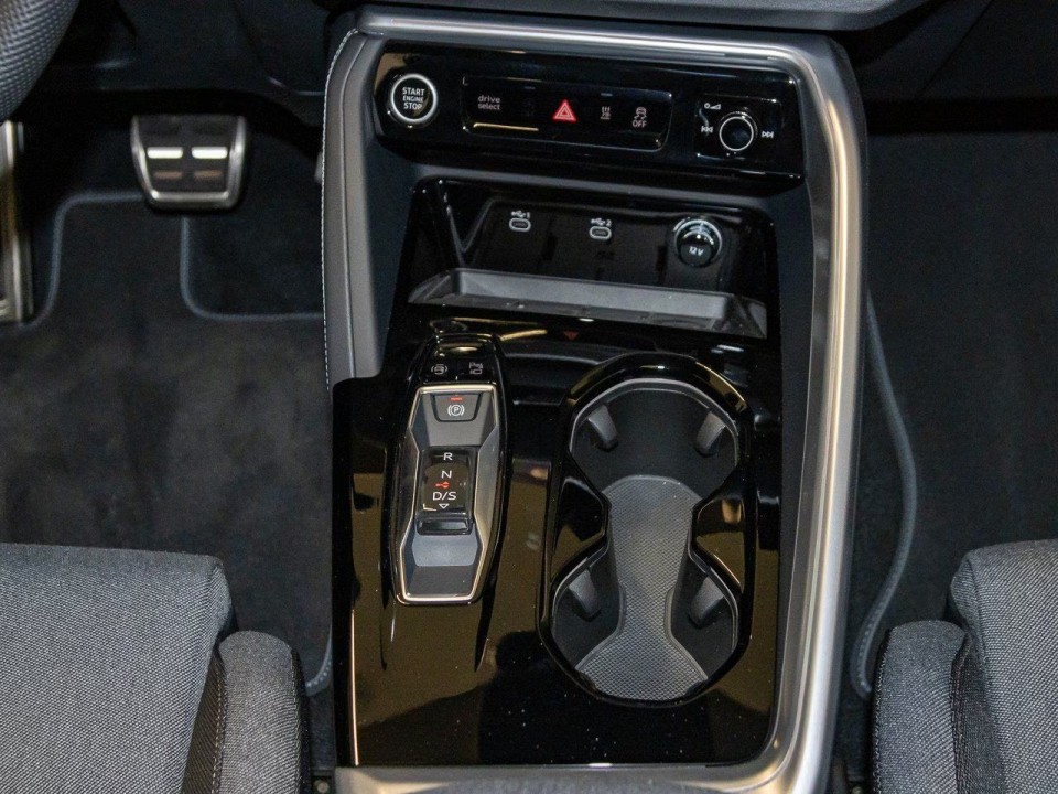 Audi Q5 40TDI quattro S tronic S-Line - foto 11