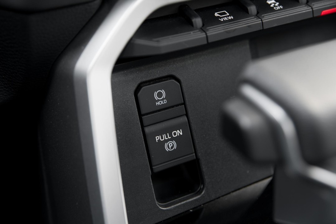 Toyota Tundra Platinum - foto 17