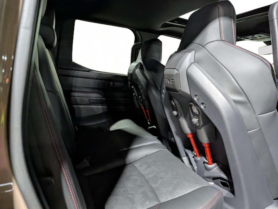 Toyota Tacoma TRD PRO - foto 7