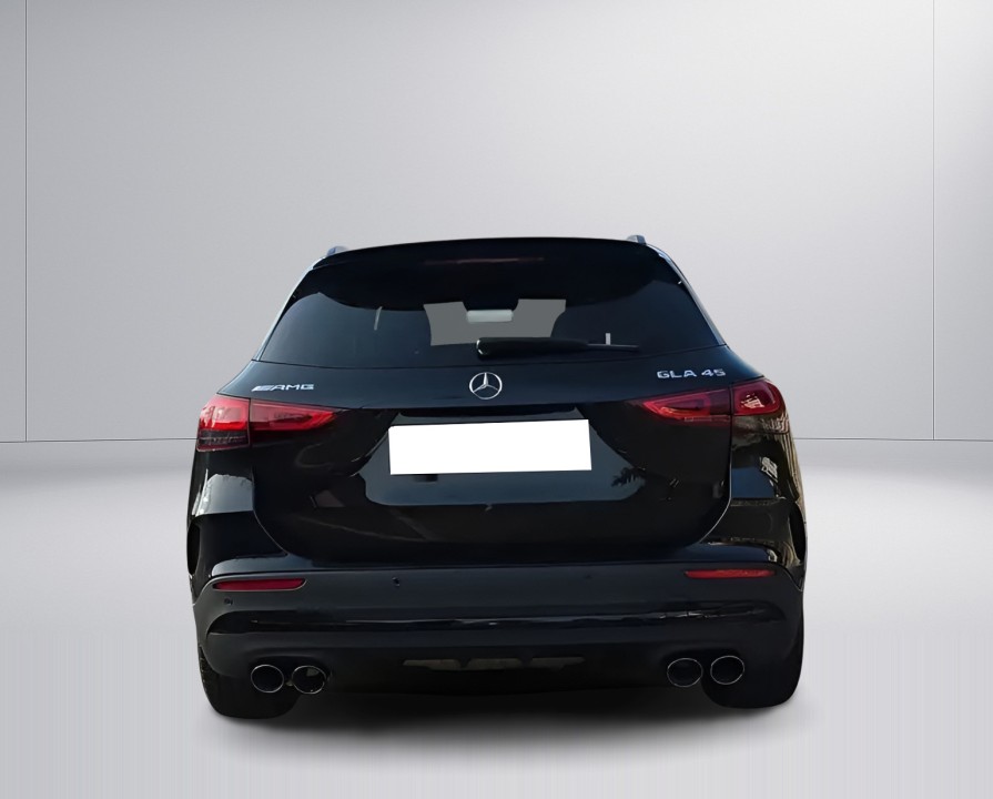Mercedes-Benz GLA AMG 45 4MATIC (5)