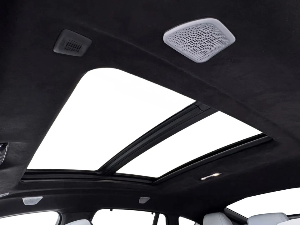 BMW X6 M Competition - foto 14