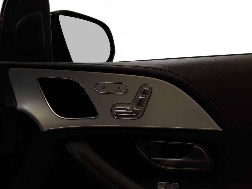 Mercedes-Benz GLE 350e 4MATIC AMG Line - foto 14