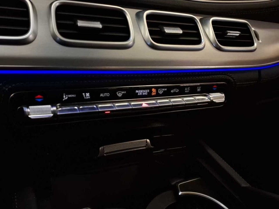 Mercedes-Benz GLE 350e 4MATIC AMG Line - foto 9