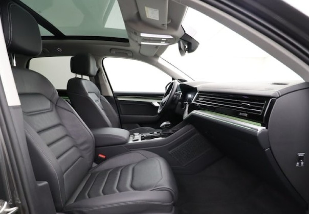 Volkswagen Touareg Elegance V6 TSI eHybrid (3)