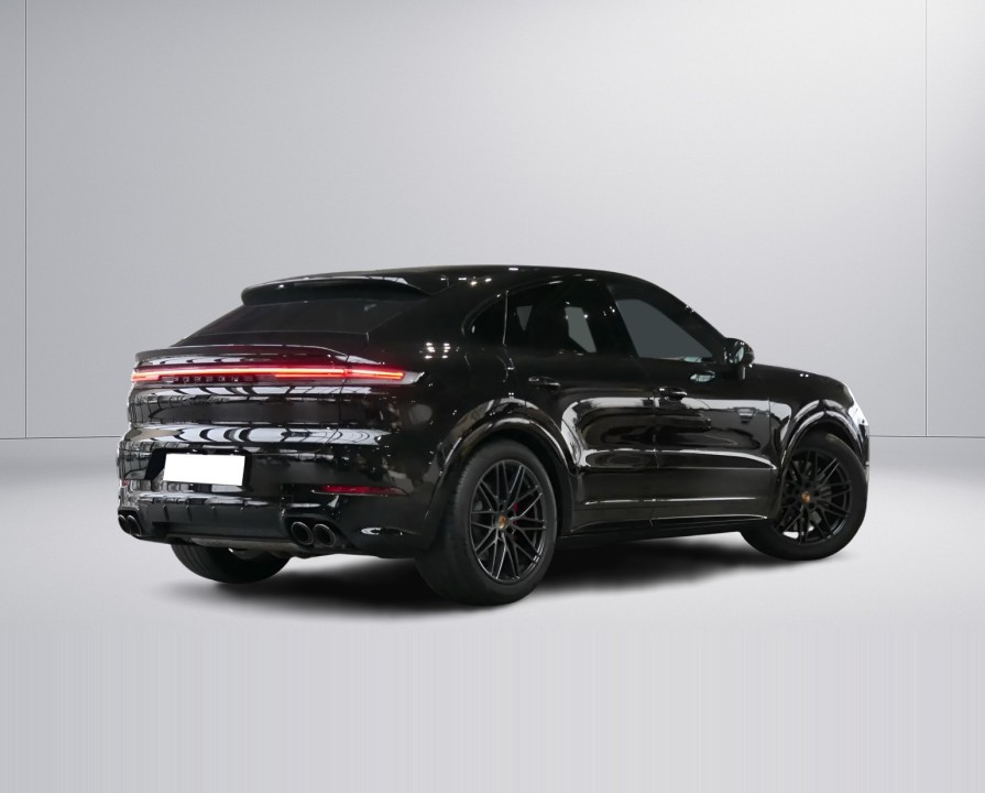 Porsche Cayenne Coupe GTS (5)