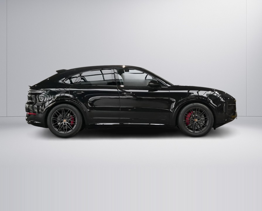 Porsche Cayenne Coupe GTS - foto 6