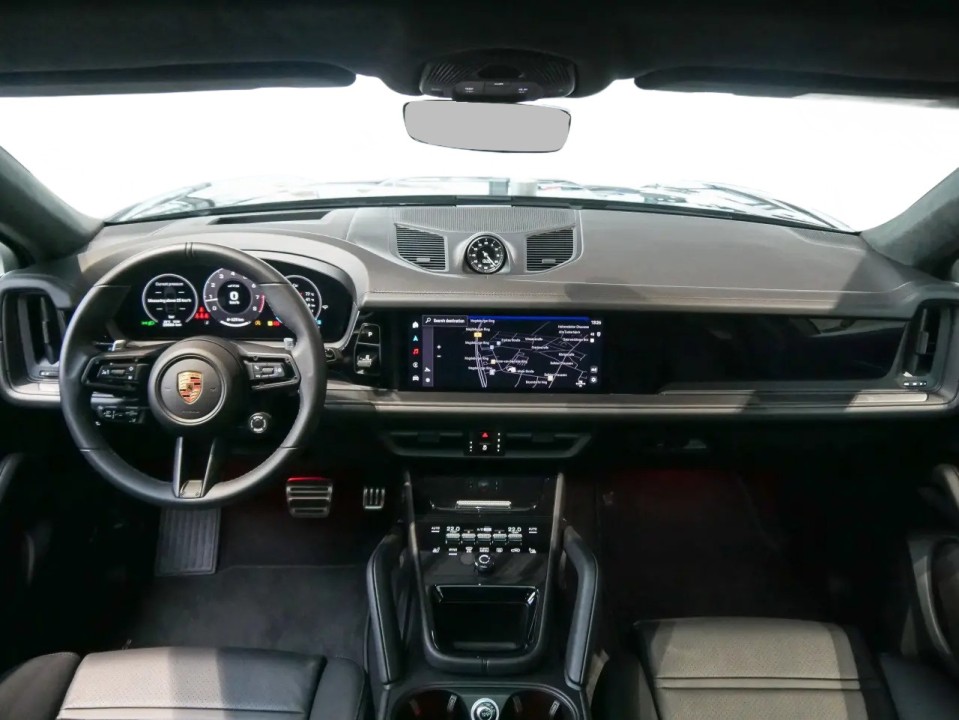 Porsche Cayenne Coupe GTS - foto 9