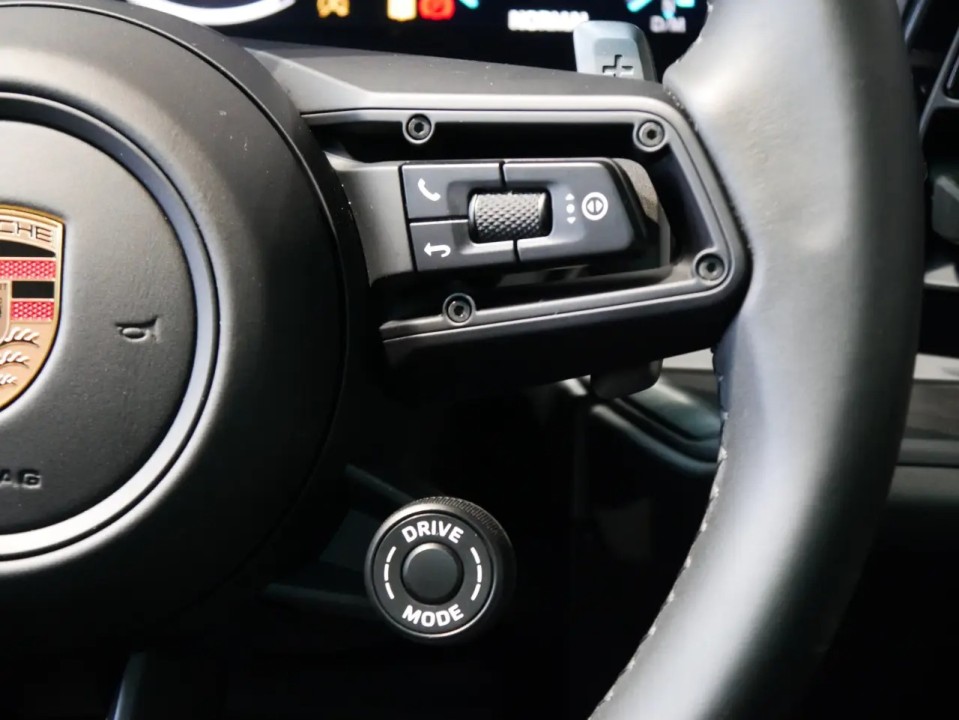 Porsche Cayenne Coupe GTS - foto 14