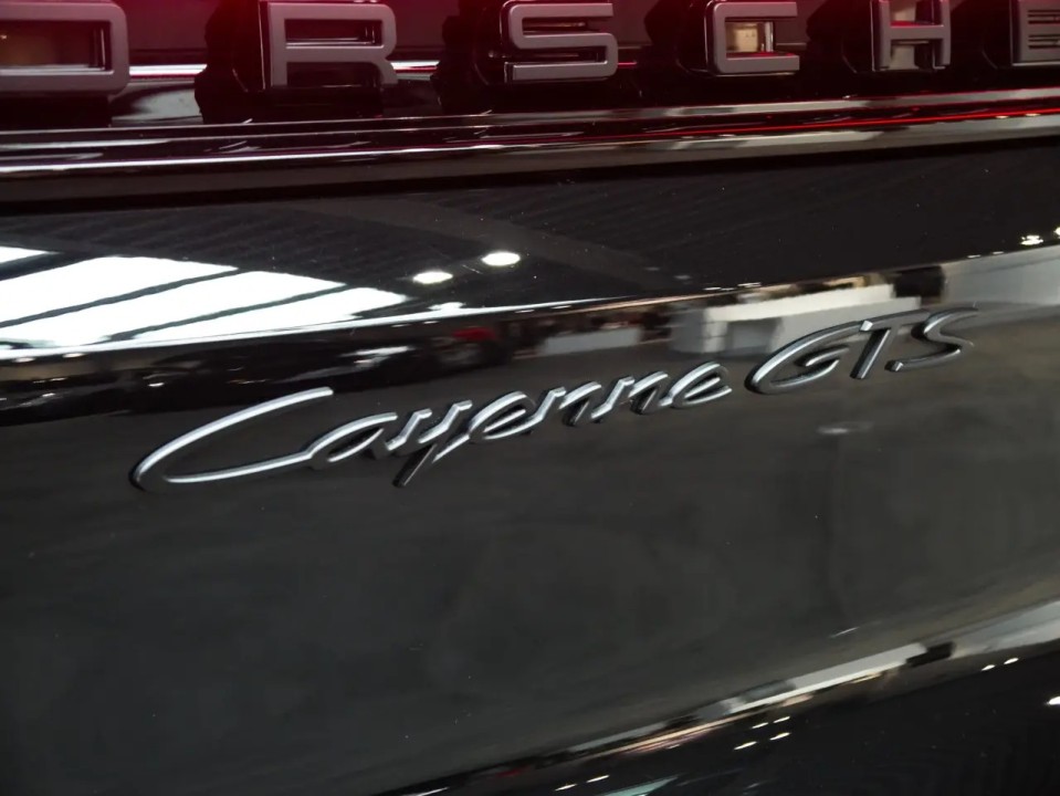 Porsche Cayenne Coupe GTS - foto 24