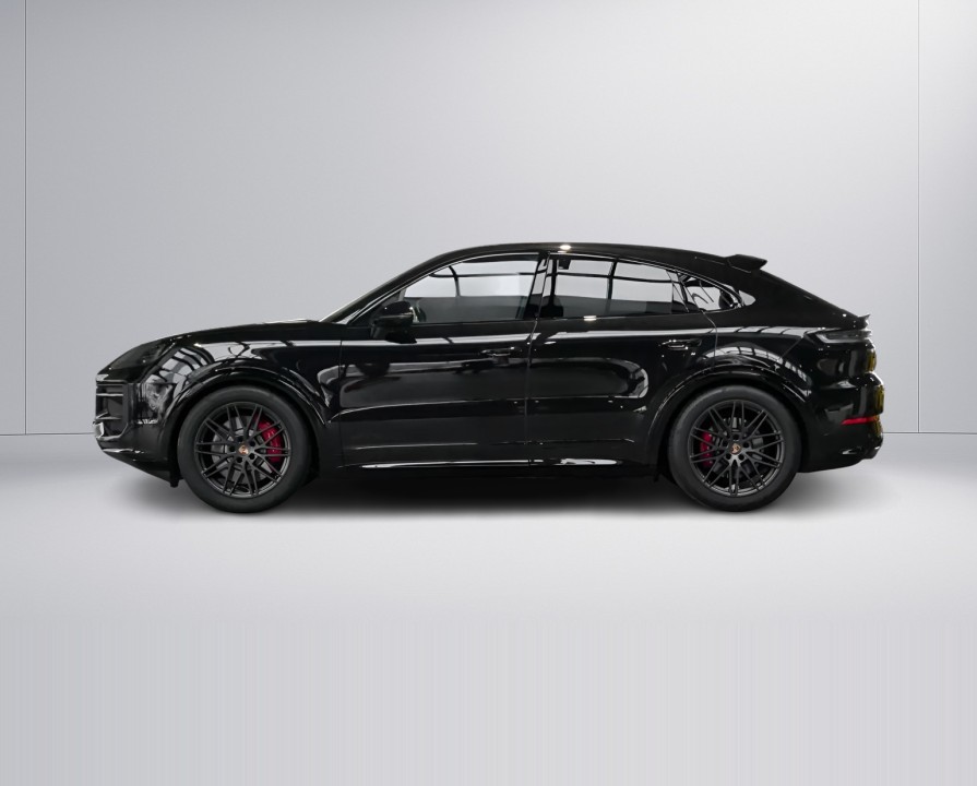 Porsche Cayenne Coupe GTS (2)
