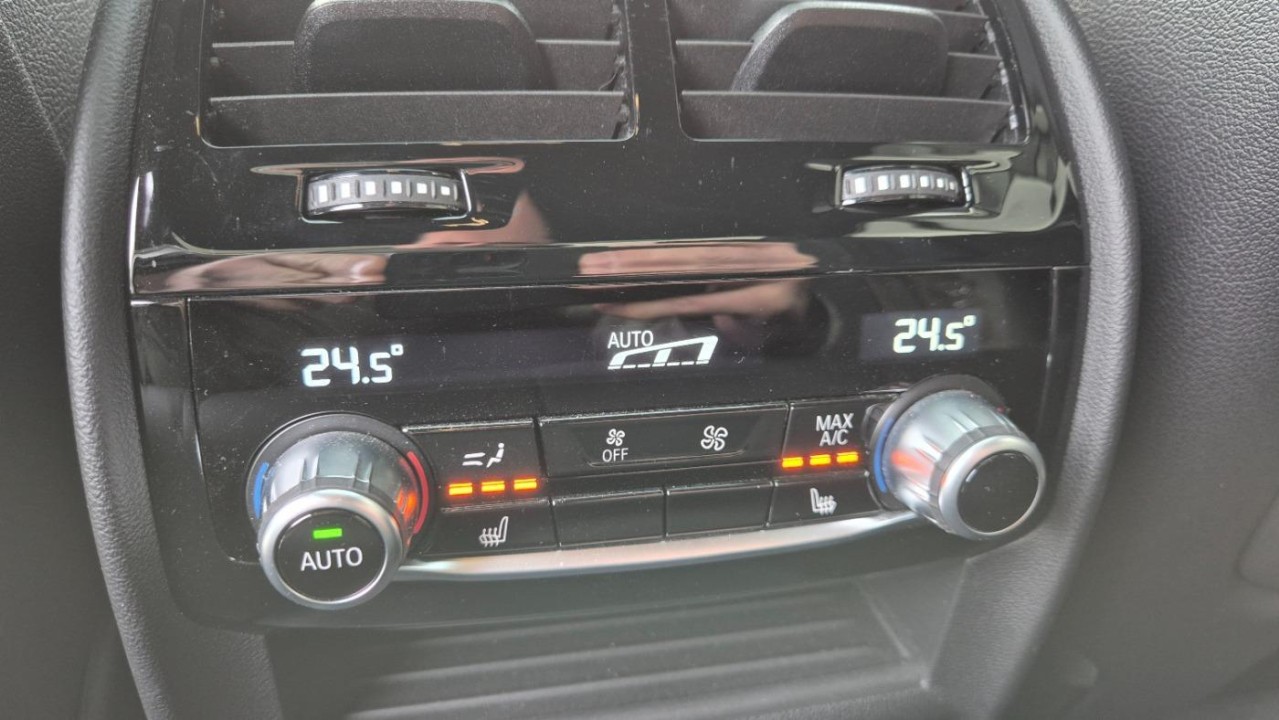 BMW Seria 5 530d xDrive M-Sport - foto 14