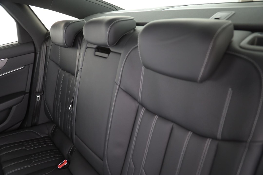 Audi A6 Limousine 50TDI quattro tiptronic S-Line - foto 8