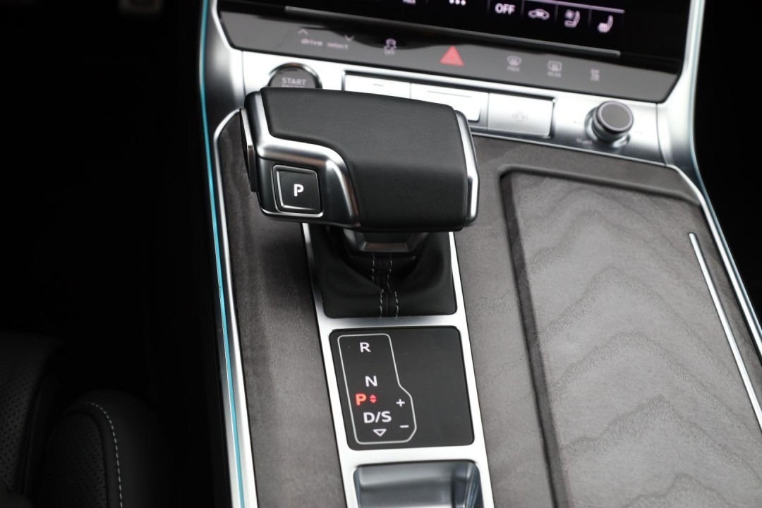 Audi A6 Limousine 50TDI quattro tiptronic S-Line - foto 12