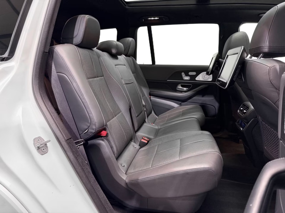 Mercedes-Benz GLS 400d 4MATIC AMG Line - foto 21