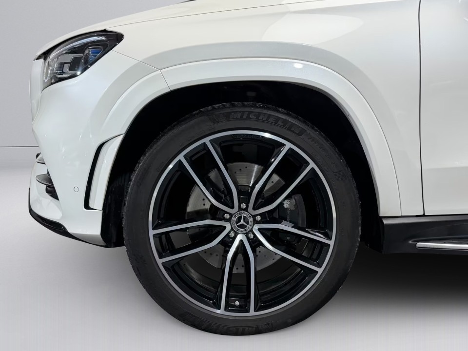 Mercedes-Benz GLS 400d 4MATIC AMG Line - foto 36