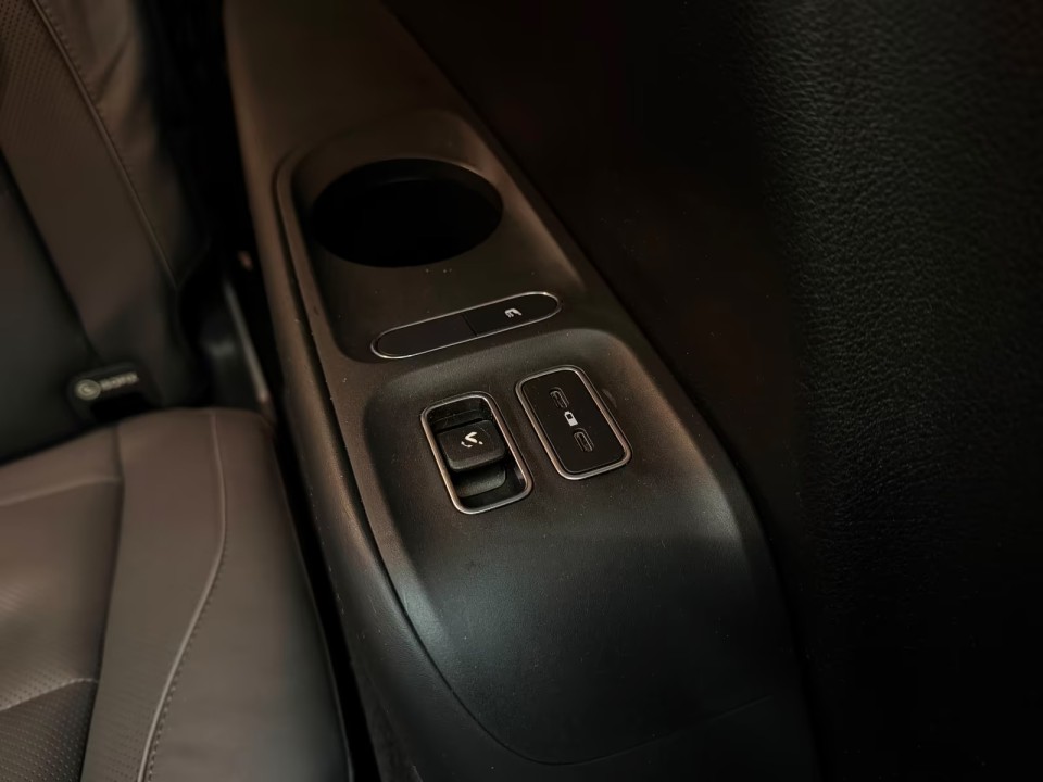 Mercedes-Benz GLS 400d 4MATIC AMG Line - foto 18