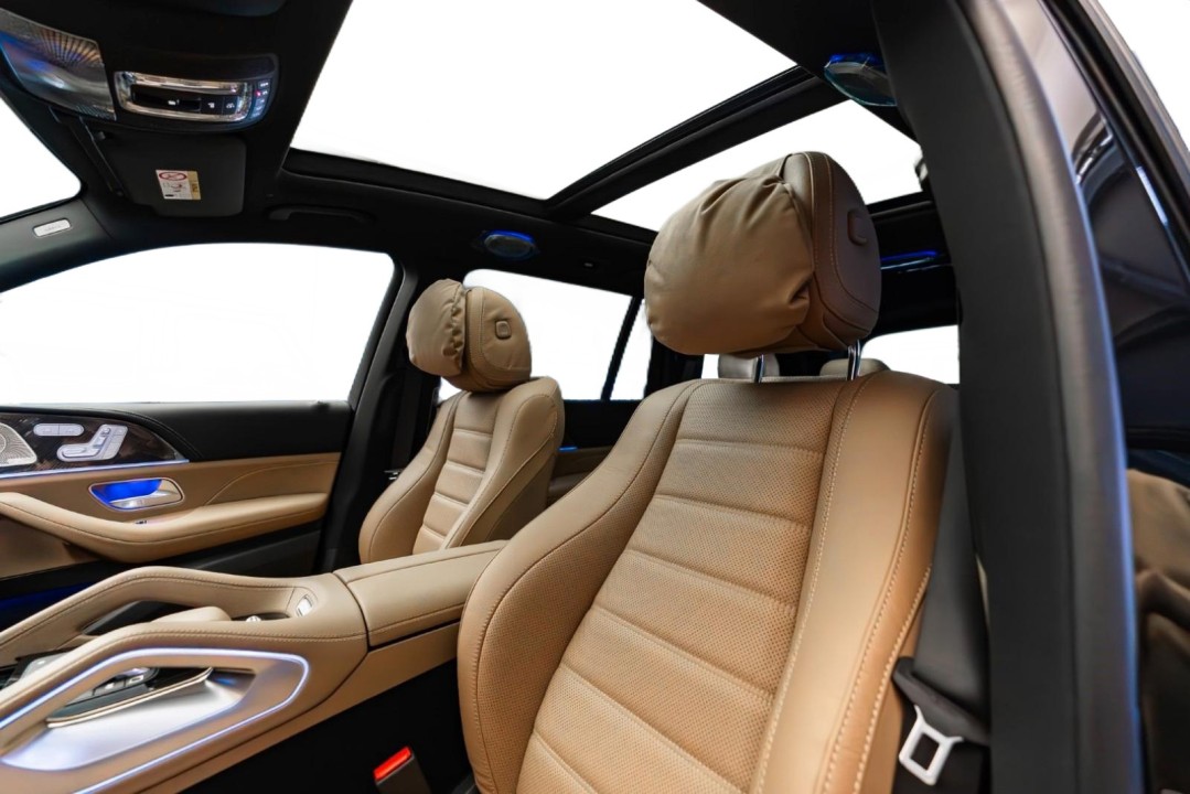 Mercedes-Benz GLS 450d 4MATIC AMG Line - foto 10