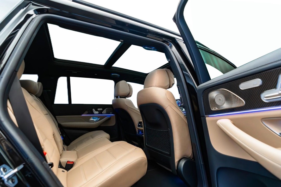 Mercedes-Benz GLS 450d 4MATIC AMG Line - foto 11