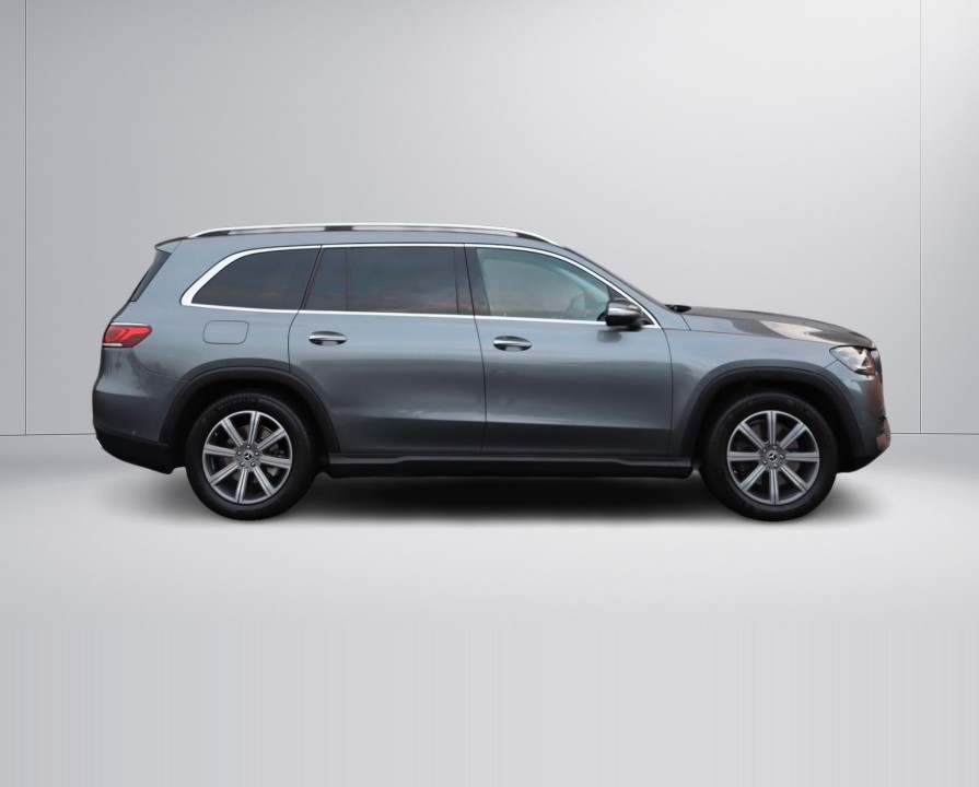 Mercedes-Benz GLS 400d 4MATIC (2)