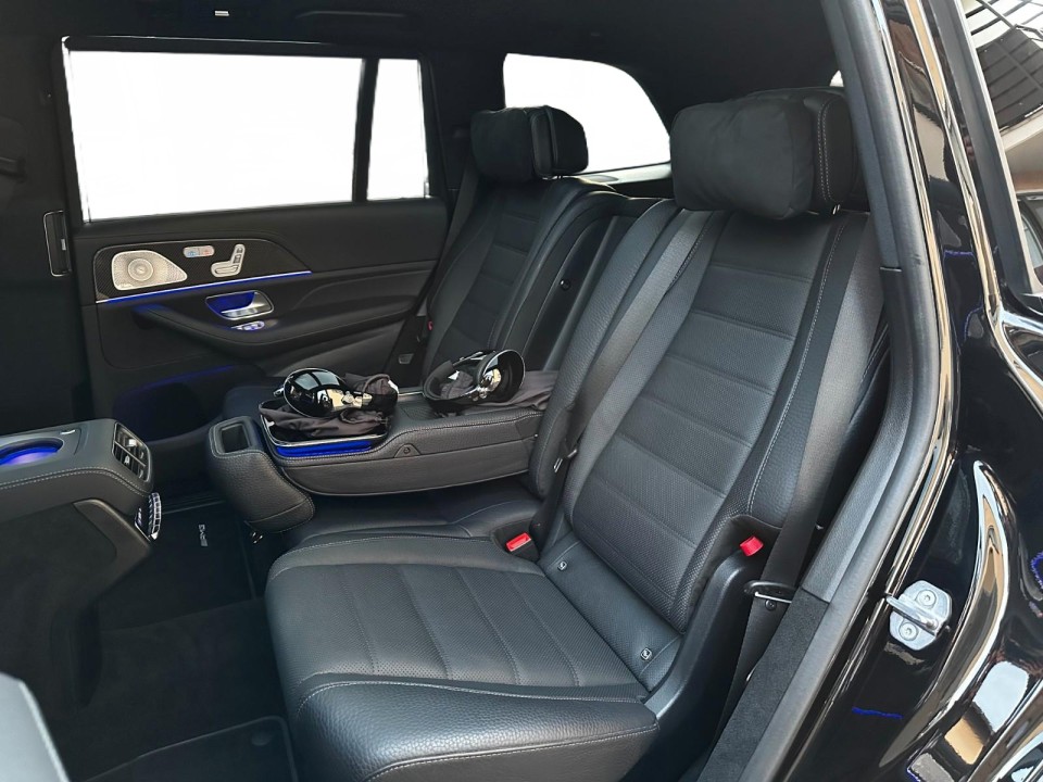 Mercedes-Benz GLS 580 4MATIC AMG Line - foto 11