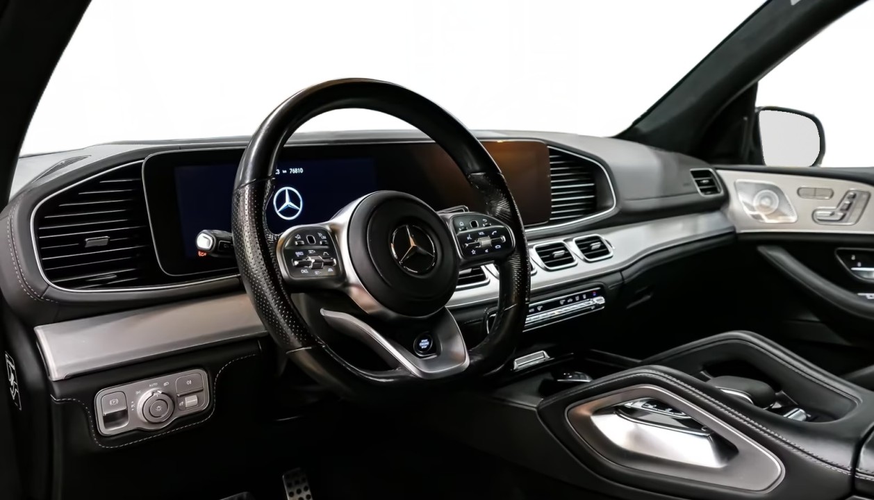 Mercedes-Benz GLS 400d 4MATIC AMG Line (5)