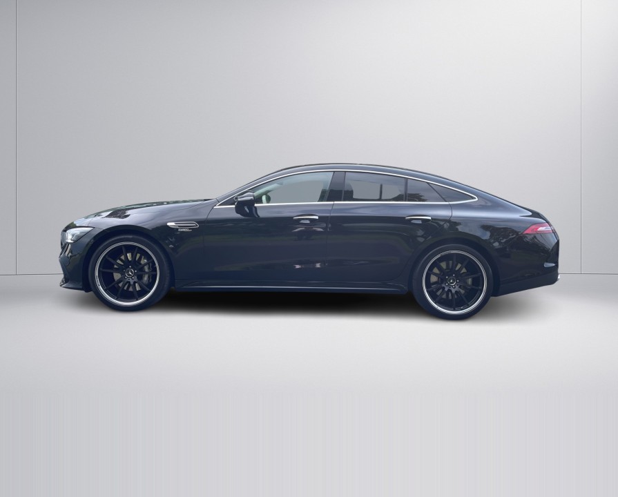 Mercedes-Benz AMG GT 43 4MATIC+ (2)