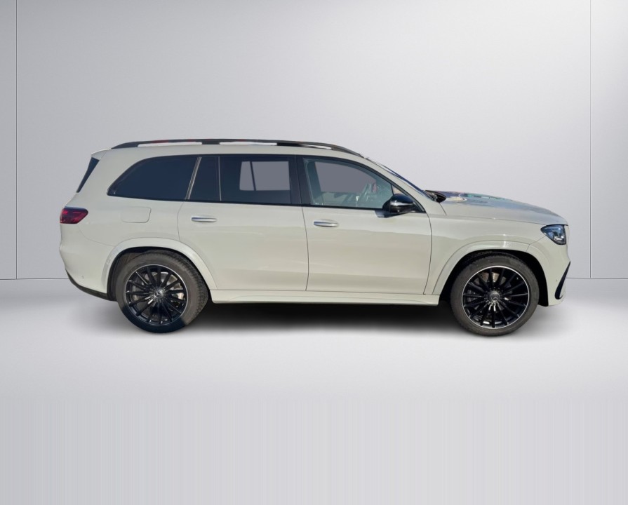 Mercedes-Benz GLS 450d 4MATIC AMG Line (2)