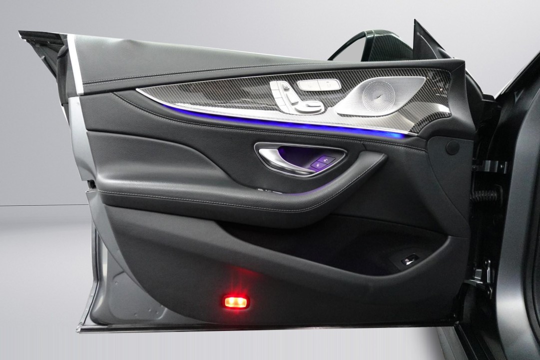 Mercedes-Benz AMG GT 53 4MATIC+ - foto 18