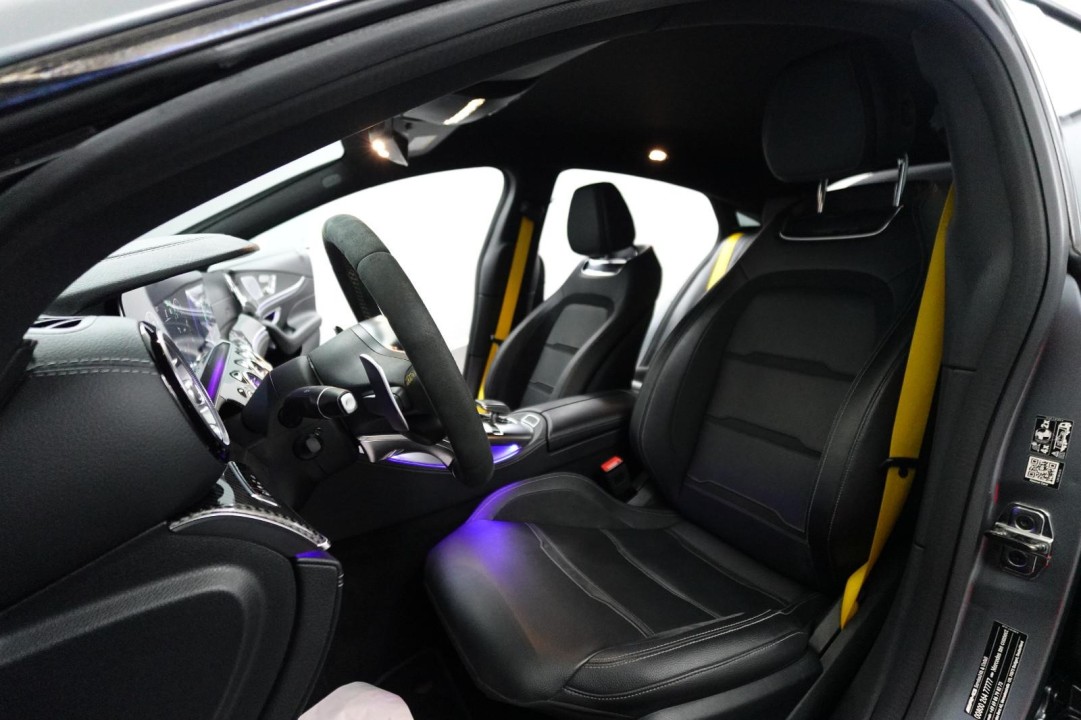 Mercedes-Benz AMG GT 53 4MATIC+ - foto 9