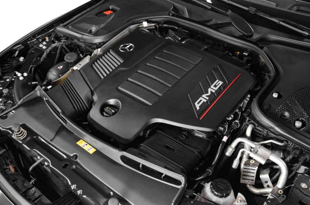 Mercedes-Benz AMG GT 43 4MATIC+ - foto 26