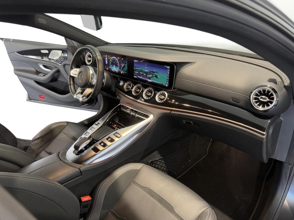 Mercedes-Benz AMG GT 4 53 4MATIC+ - foto 12