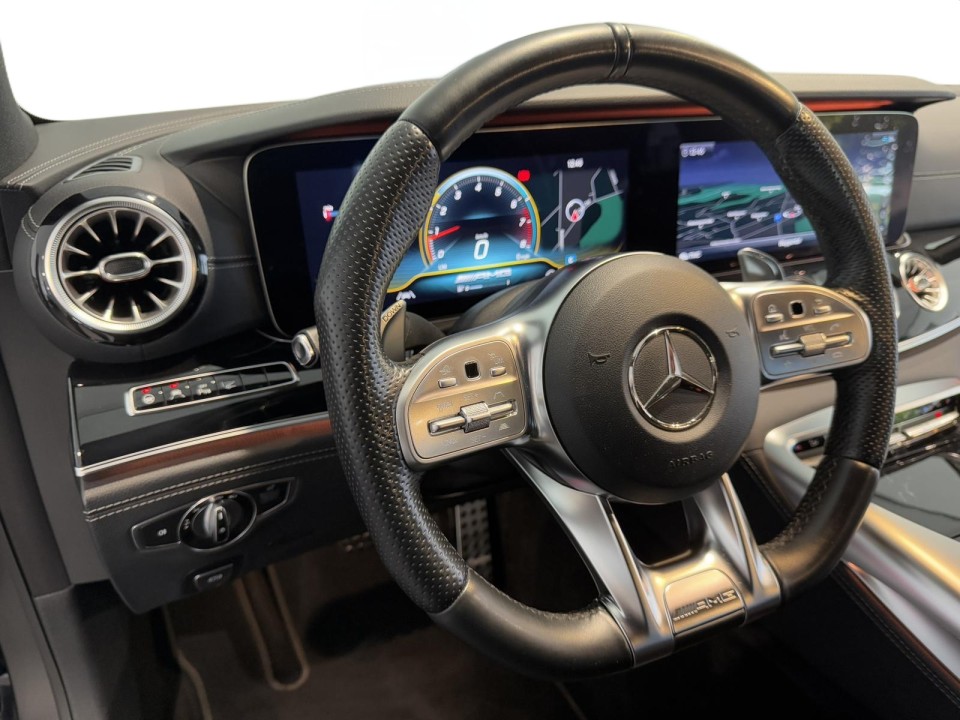 Mercedes-Benz AMG GT 4 53 4MATIC+ - foto 15