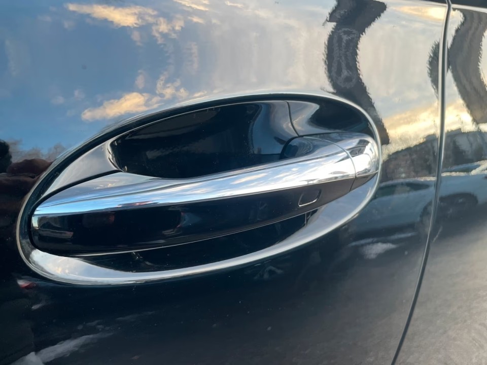 Mercedes-Benz GLS 400d 4MATIC AMG Line - foto 21