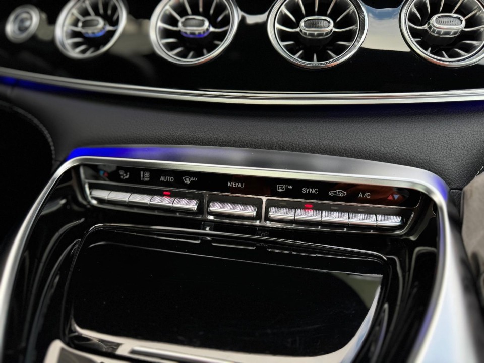 Mercedes-Benz AMG GT 53 4MATIC+ - foto 19