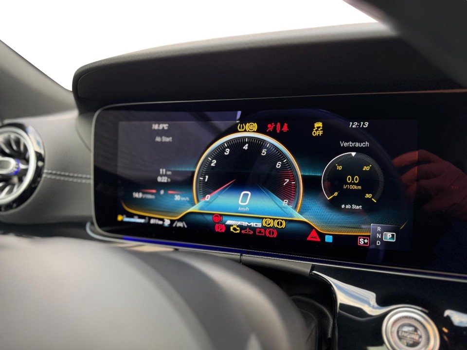 Mercedes-Benz AMG GT 53 4MATIC+ - foto 24