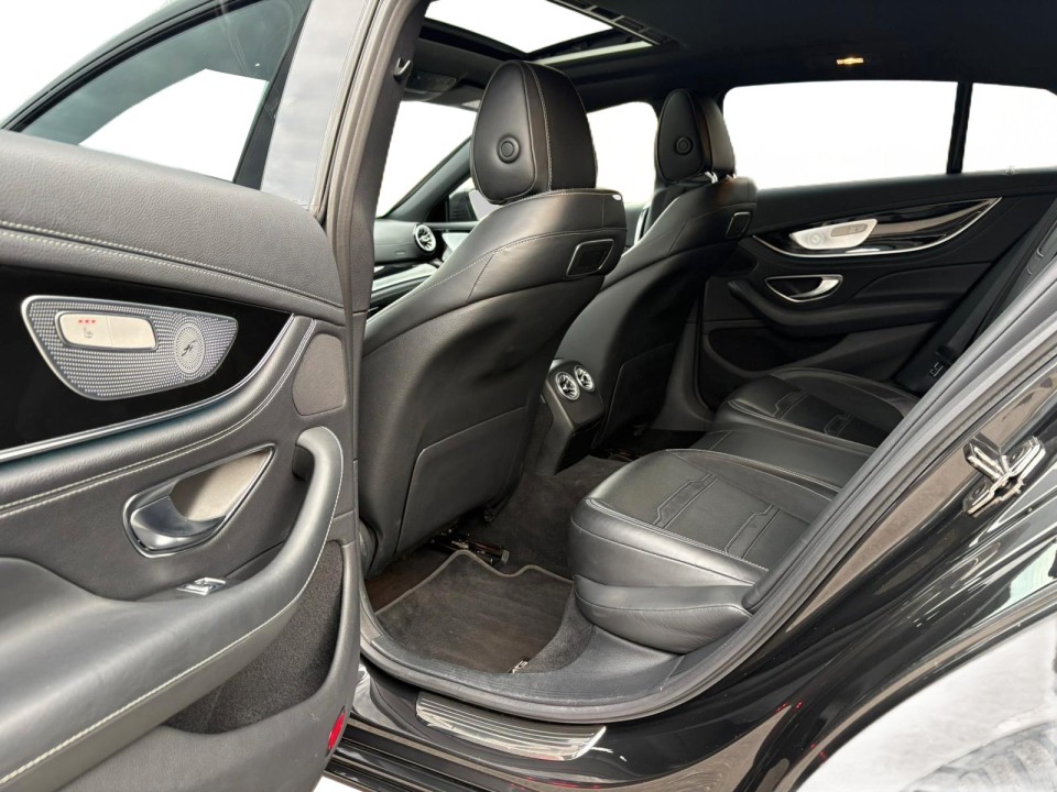 Mercedes-Benz AMG GT 63 S 4MATIC+ - foto 9