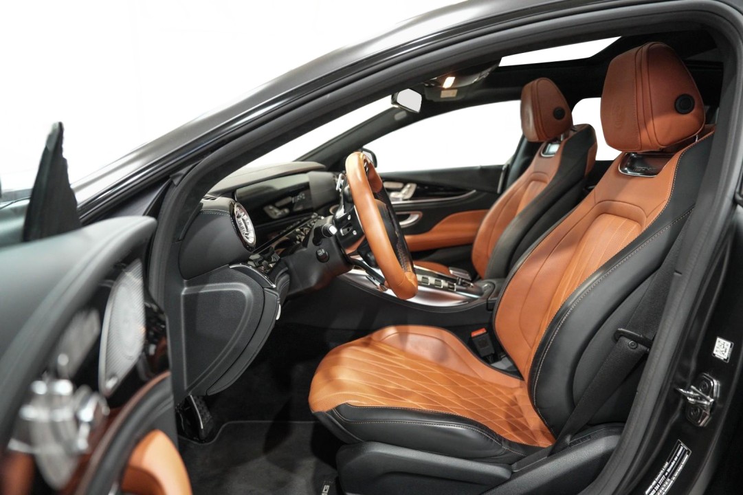 Mercedes-Benz AMG GT 53 4MATIC+ (5)