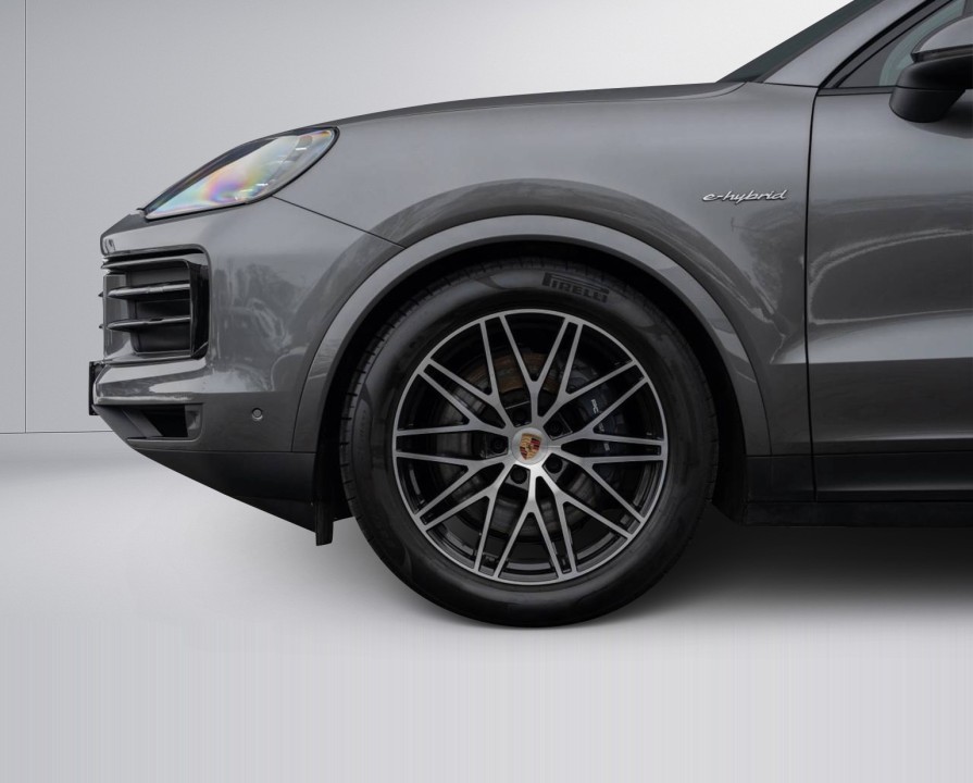 Porsche Cayenne Coupe E-Hybrid - foto 31