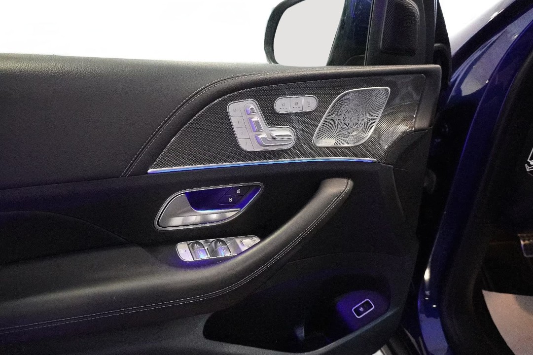 Mercedes-Benz GLS 400d 4MATIC AMG Line - foto 26