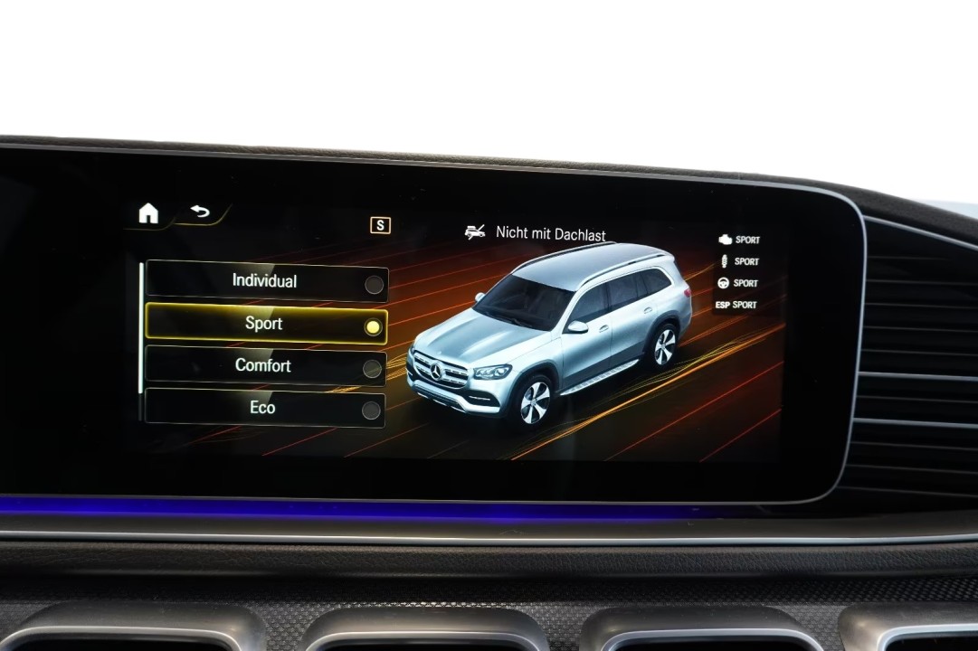 Mercedes-Benz GLS 400d 4MATIC AMG Line - foto 17