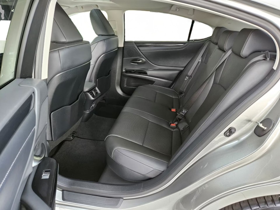 Lexus Seria ES 300h Business Line - foto 10