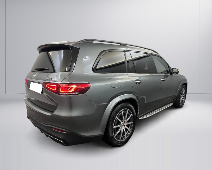 Mercedes-Benz GLS AMG 63 4MATIC+ (2)
